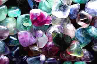 Cristalele furnizeaza energie si va refac sanatatea! O metoda simpla pentru a beneficia de puterea vindecatoare a cristalelor!